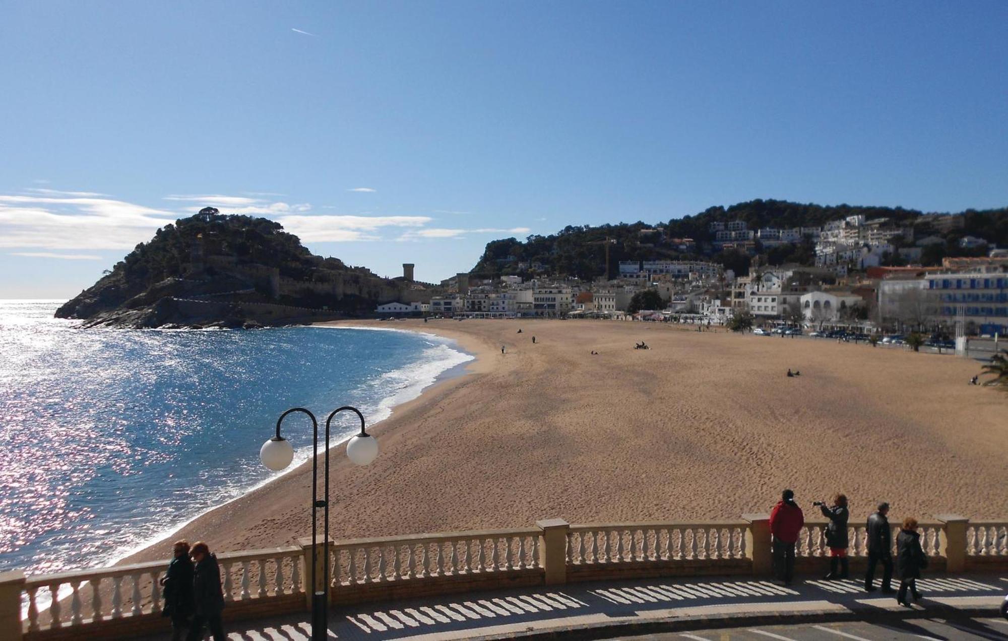 Stunning Apartment In Tossa De Mar With Wifi Exteriör bild