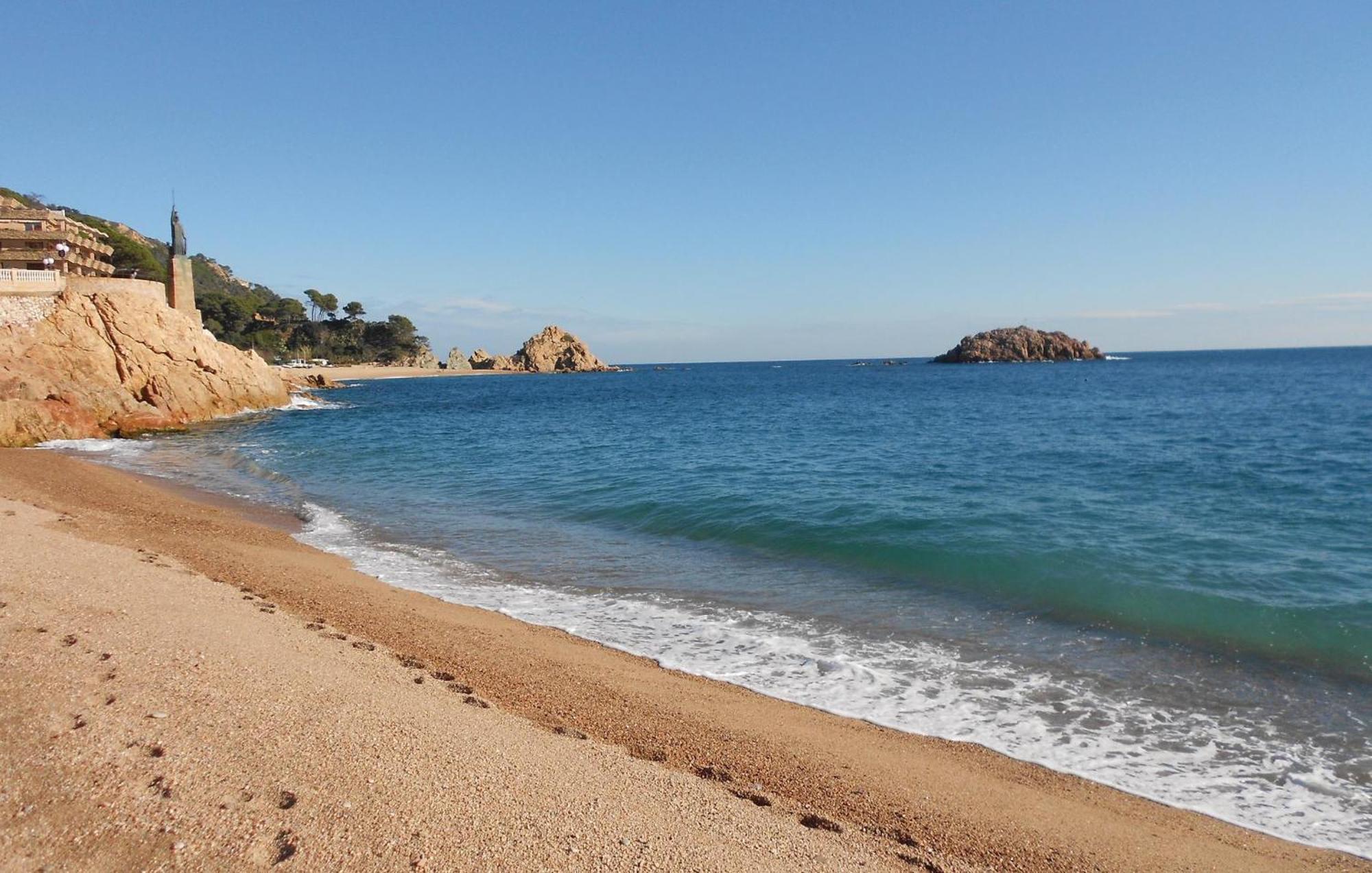 Stunning Apartment In Tossa De Mar With Wifi Exteriör bild